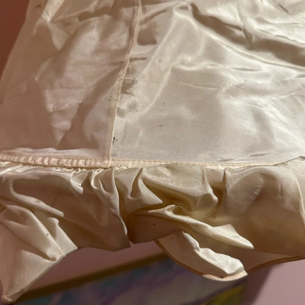Vintage hoop skirt - Picture 3 of 3